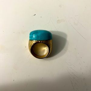 Turquoise and gold ring